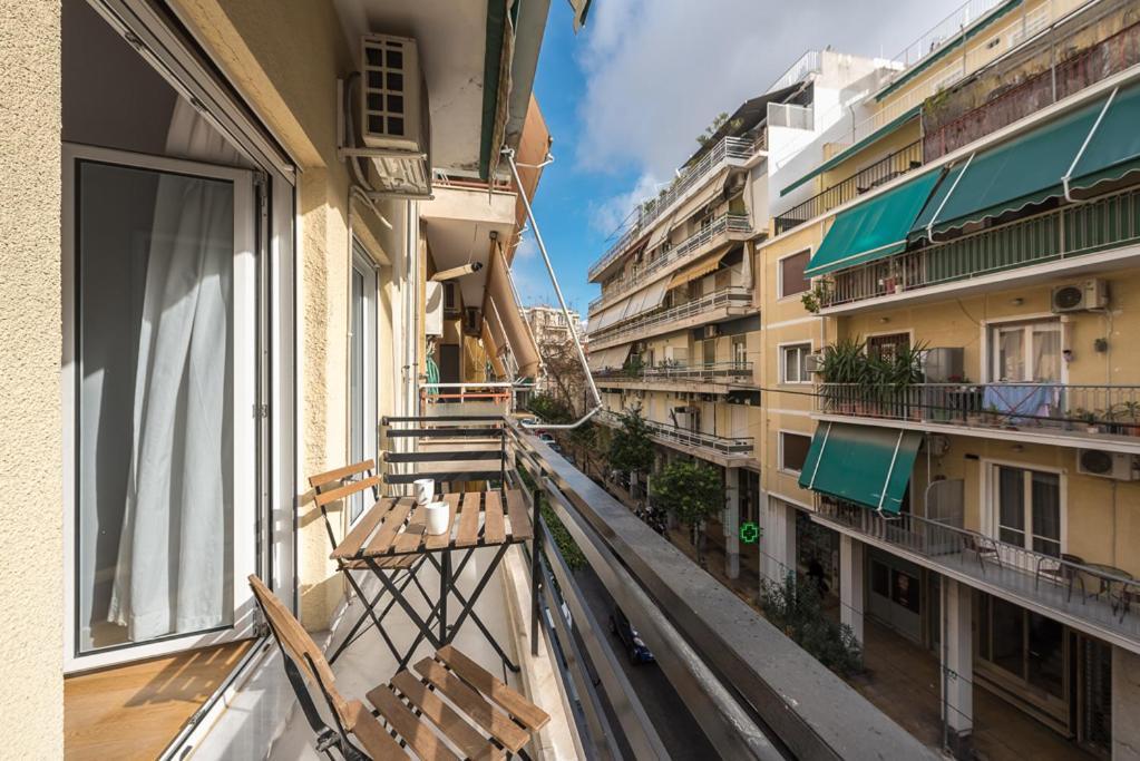 Pame Rentals - 2Bd & 2Ba Home, 4 Min To Acropolis Athens Exterior photo